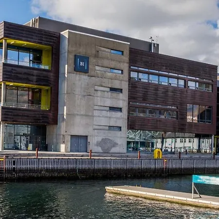 Centrally Located * Bergen