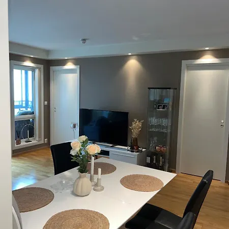 Centrally Located Leilighet